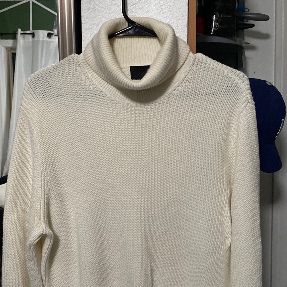 H&M turtle neck